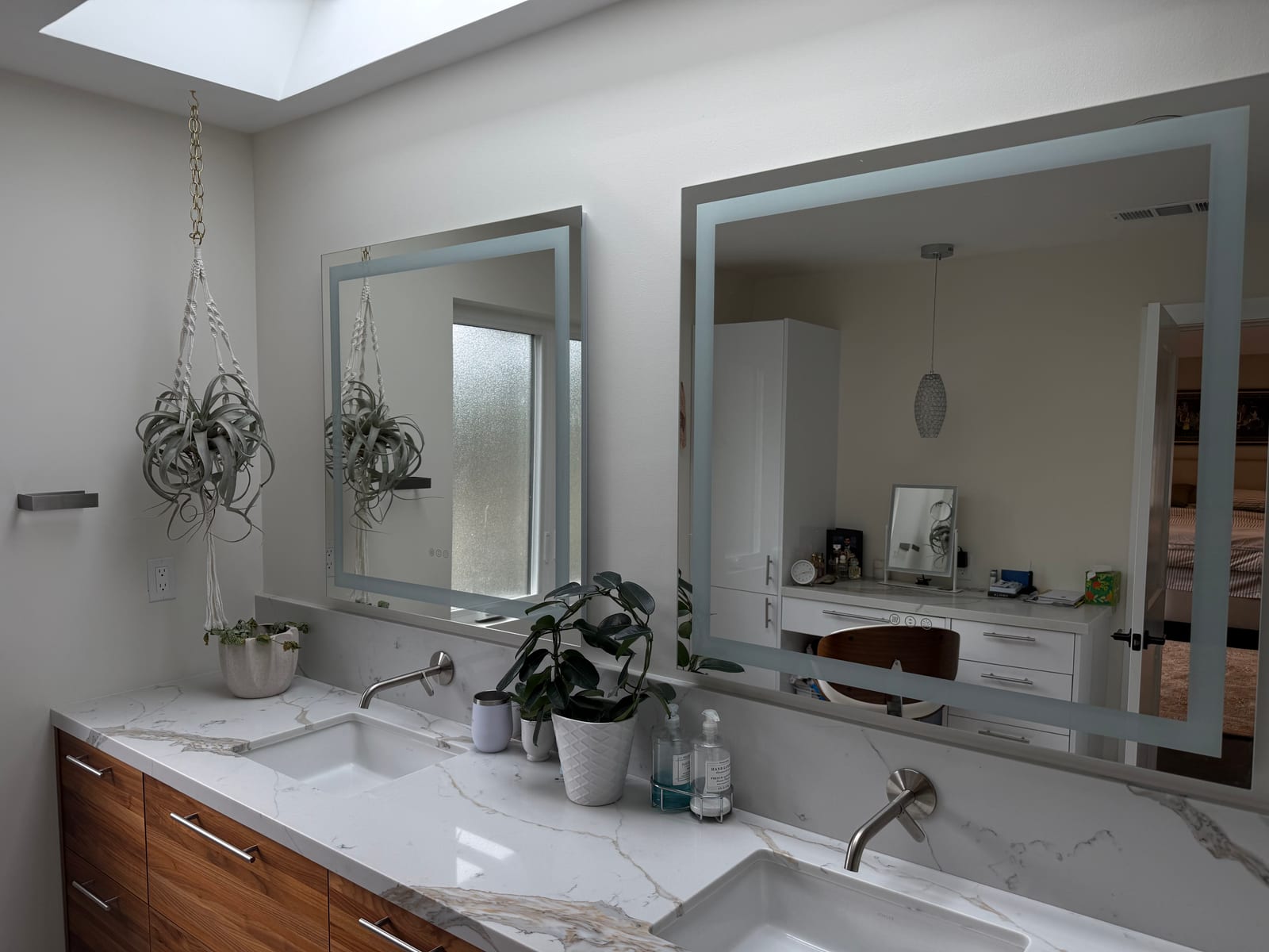 Modern bath upgrades with lasting finishes